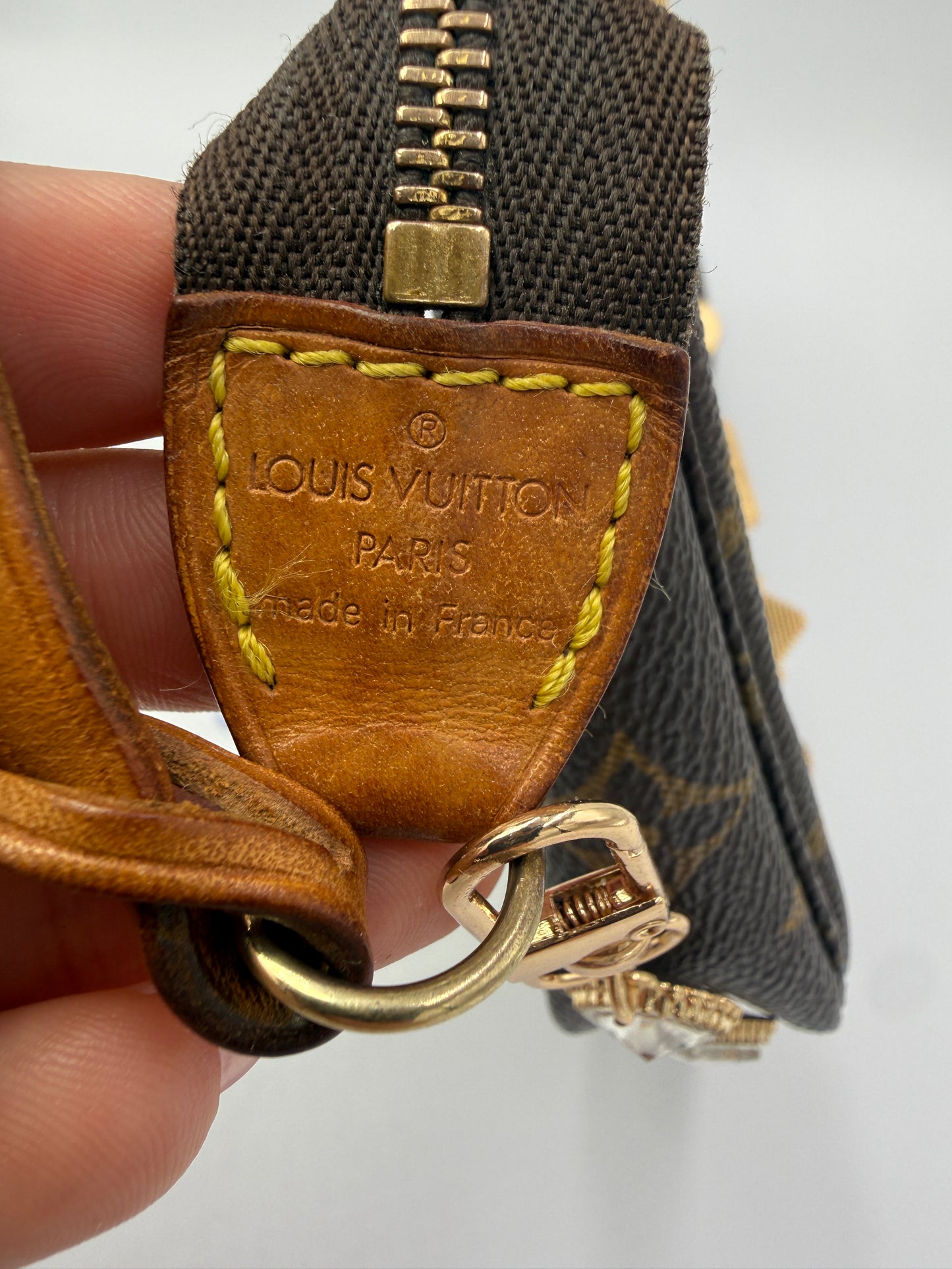 Louis Vuitton Monogram Coated Canvas Pochette SL1927