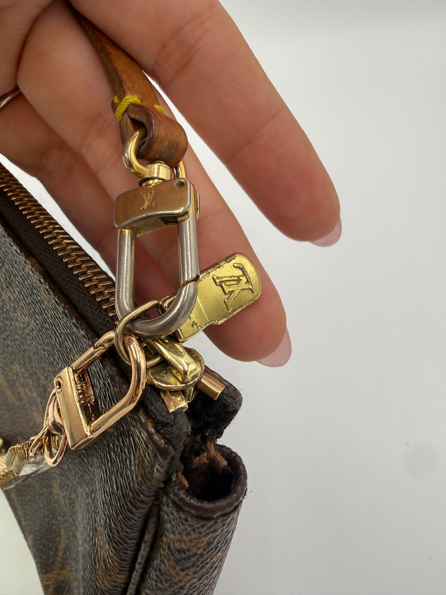 Louis Vuitton Monogram Coated Canvas Pochette SL1927