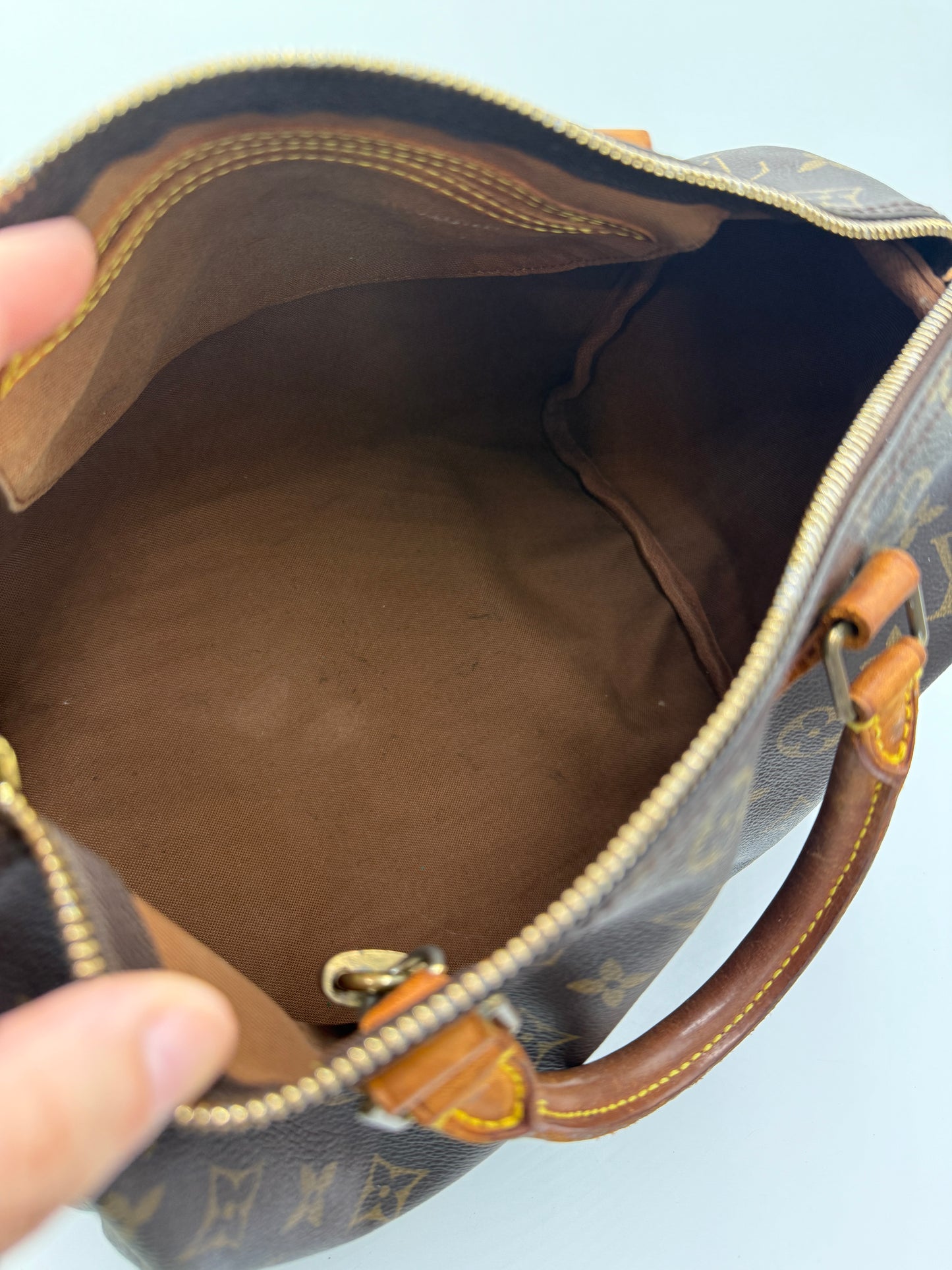 Louis Vuitton Monogram Speedy 30 cm TH0024
