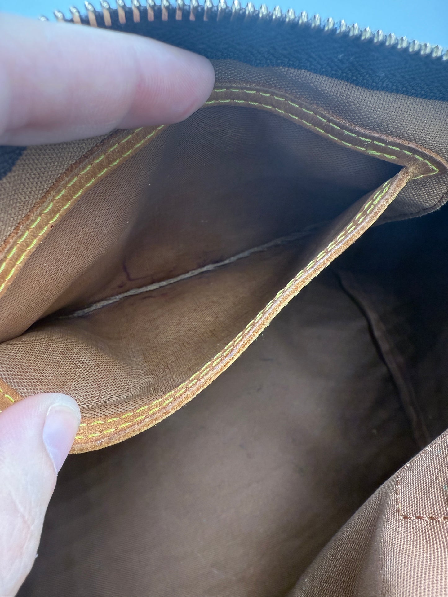 Louis Vuitton Monogram Speedy 30 cm TH0024