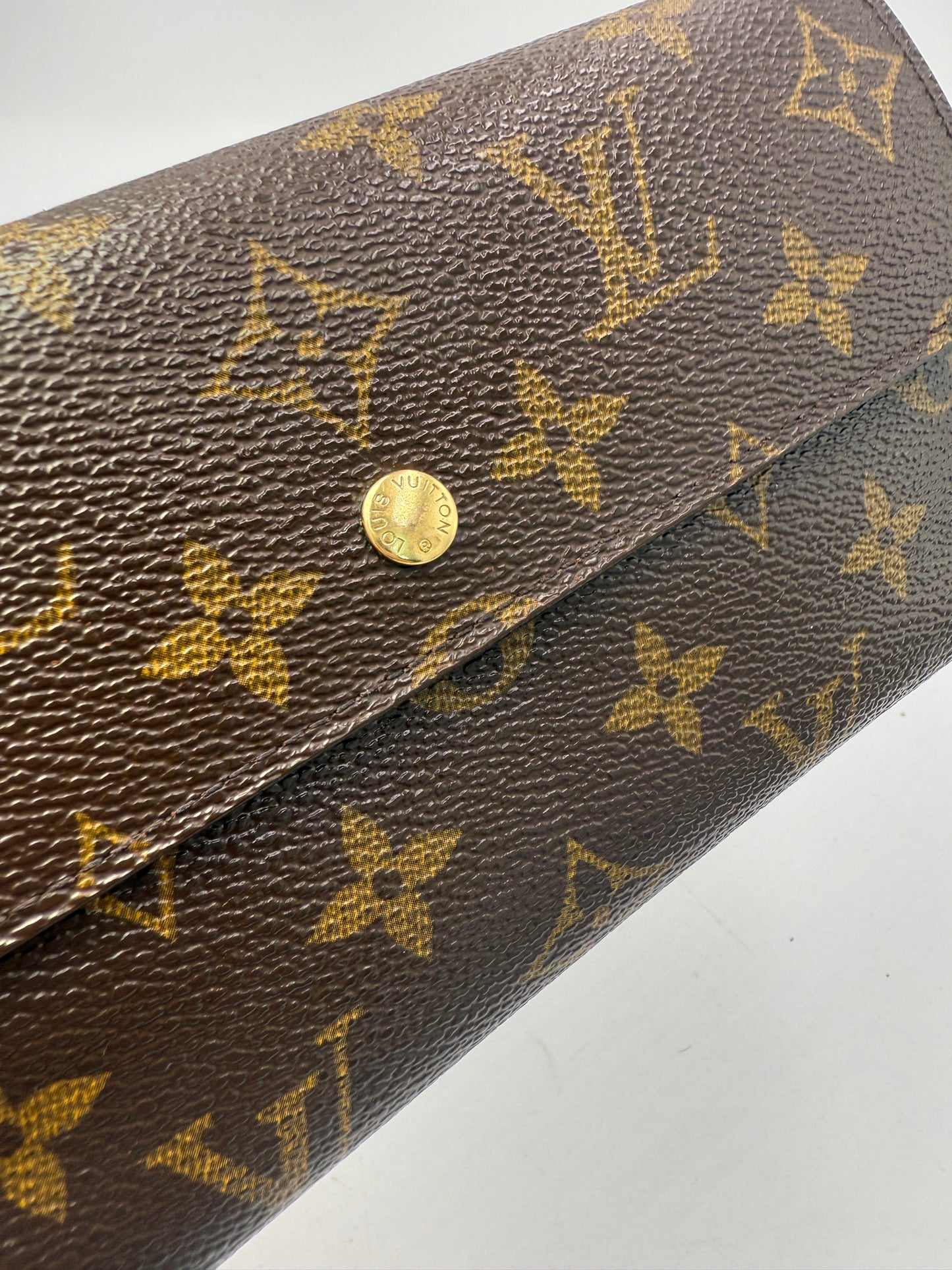 Louis Vuitton Monogram Coated Canvas International Wallet TH0969