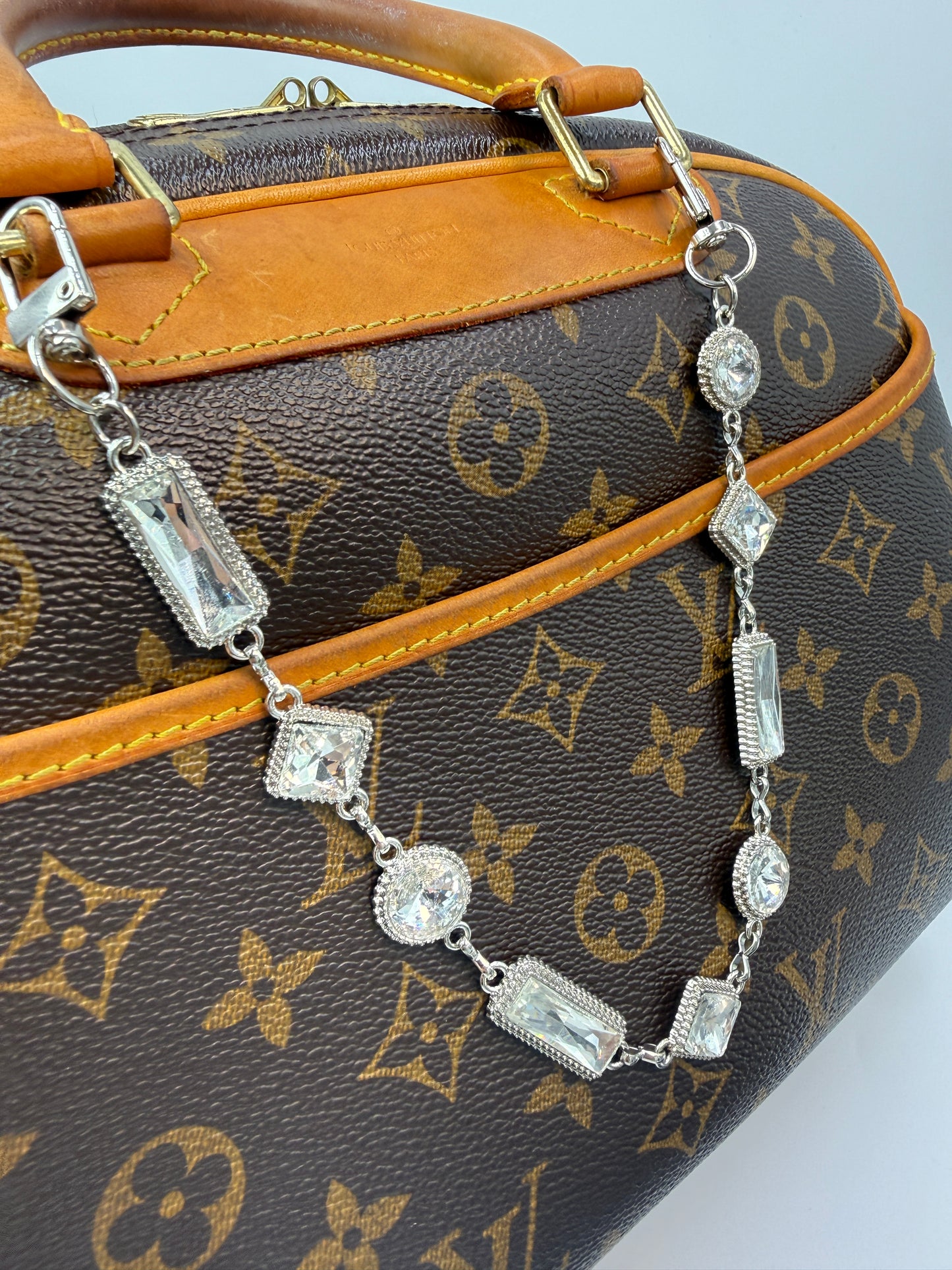 Unbranded Silver Jeweled Bag Charm NEW