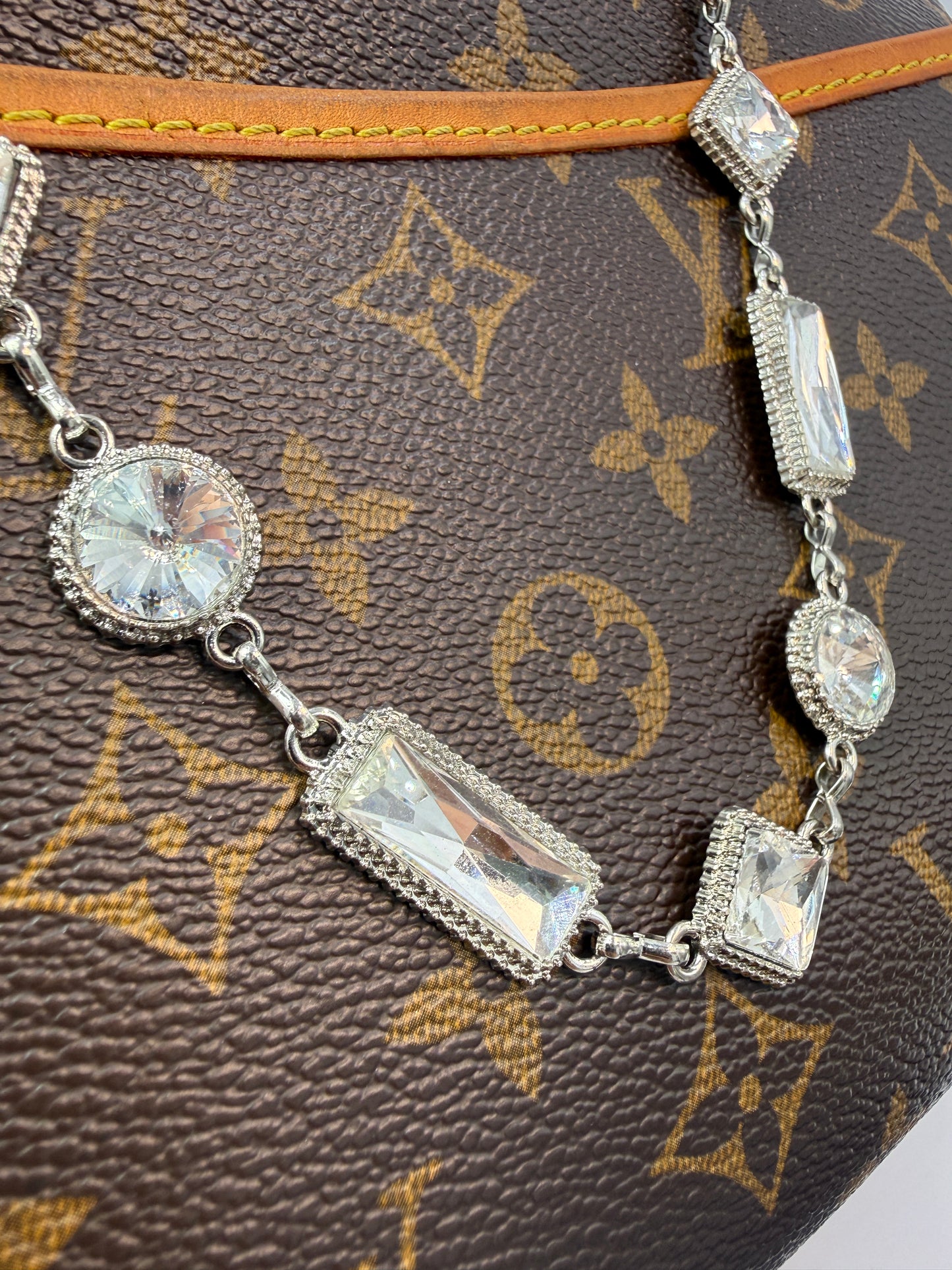 Unbranded Silver Jeweled Bag Charm NEW