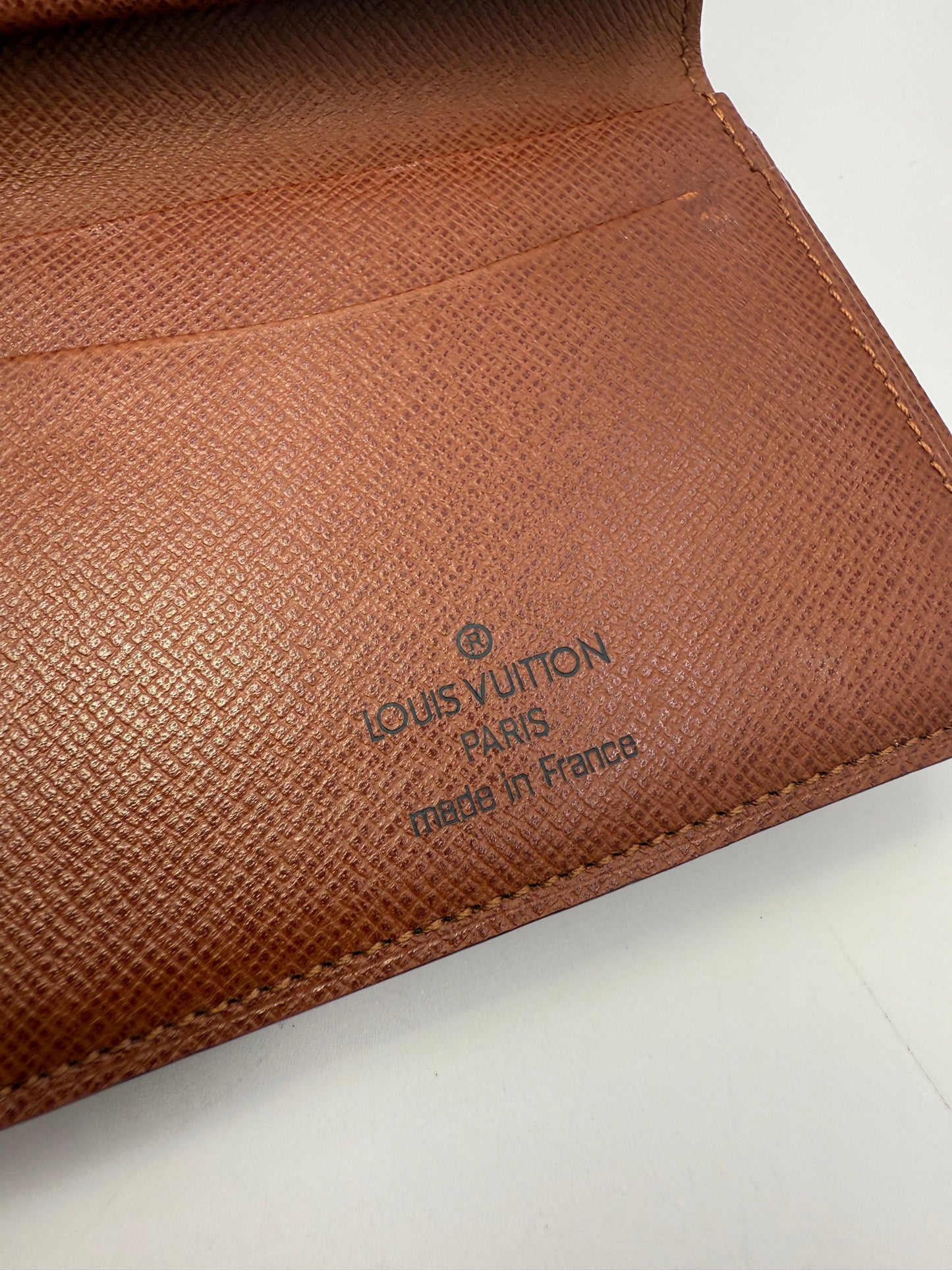Louis Vuitton Monogram Vintage Bifold Wallet ID Holder CT0020