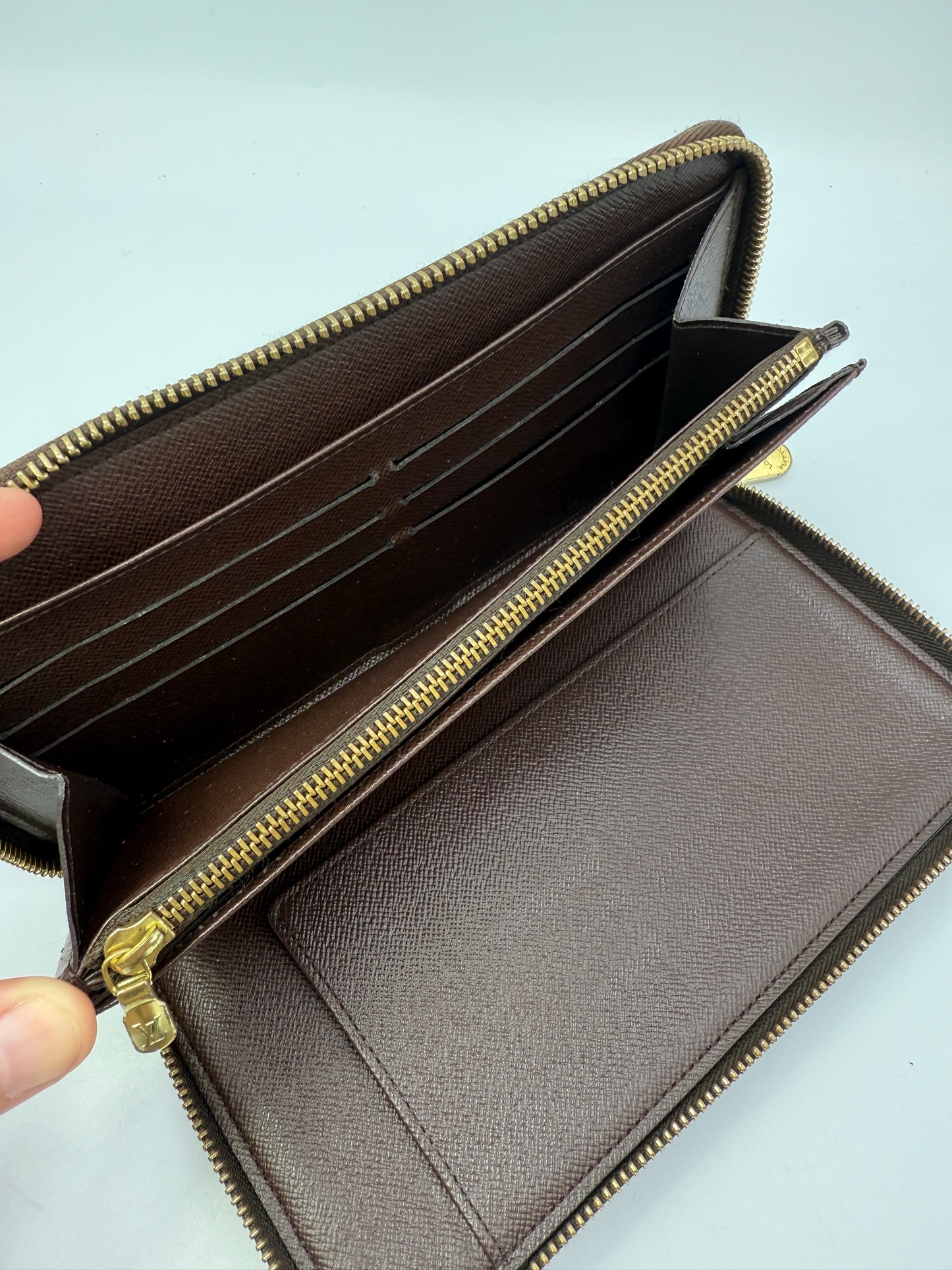Louis Vuitton Damier Ebene Oversized Zippy Organizer CA0127