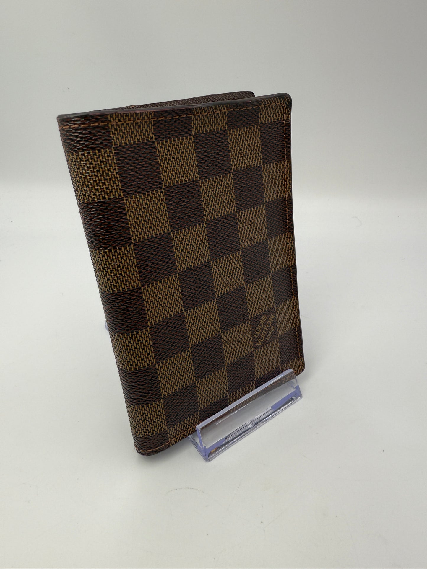 Louis Vuitton Damier Ebene Passport Holder MI1027