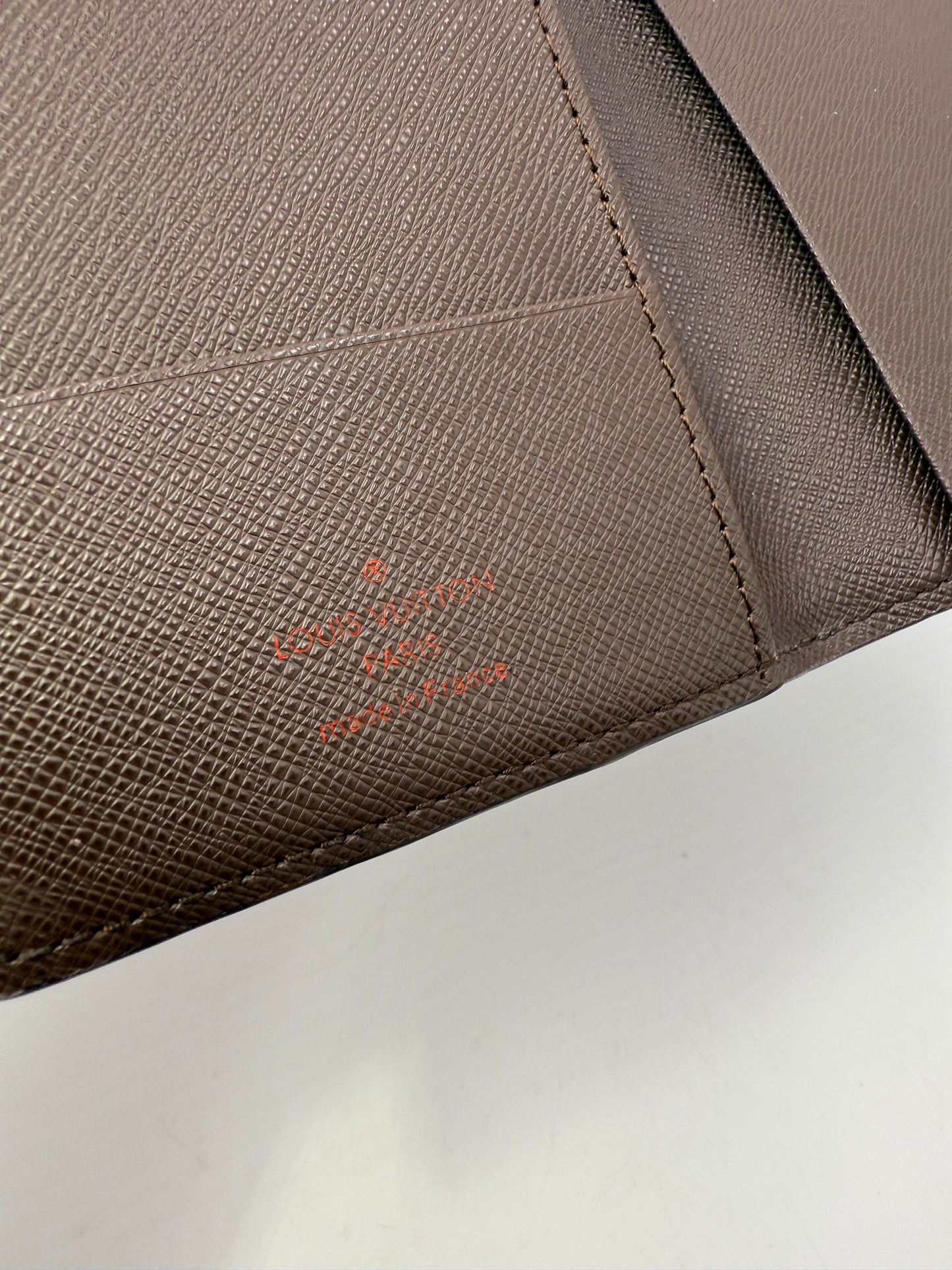 Louis Vuitton Damier Ebene Passport Holder MI1027