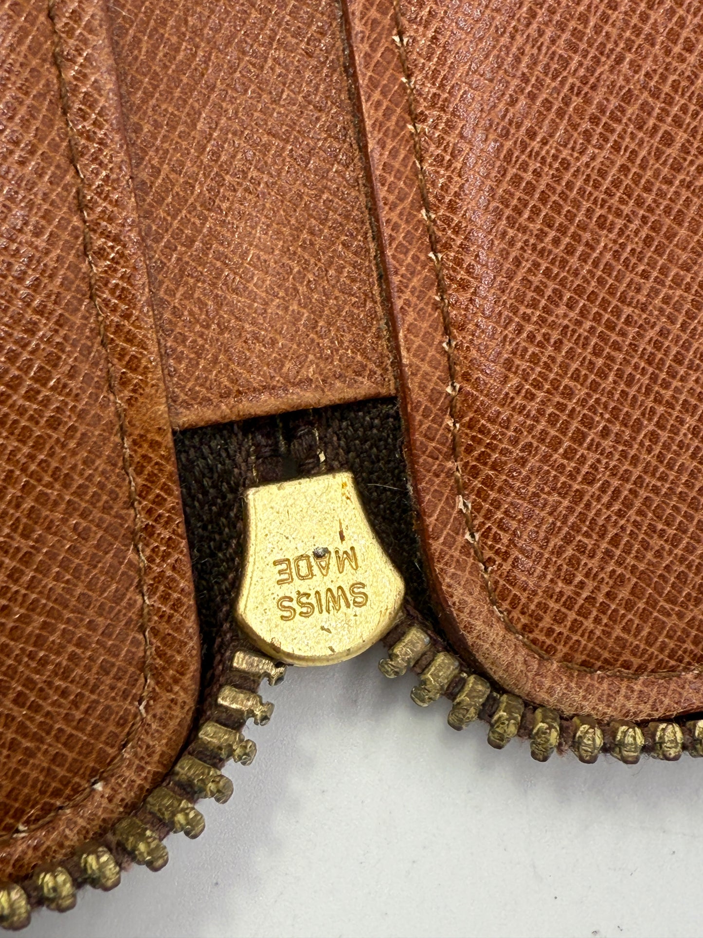 Louis Vuitton Monogram Zippered Agenda Cover Passport Case 862