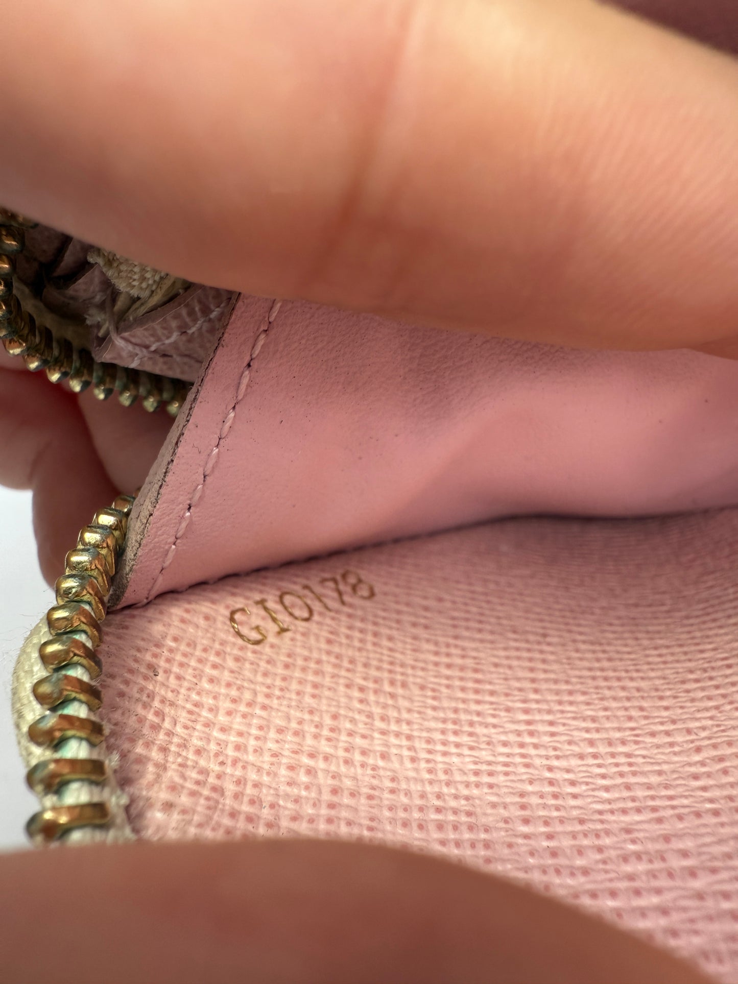 Louis Vuitton Damier Azur Clemence Rose Ballerine GI0178