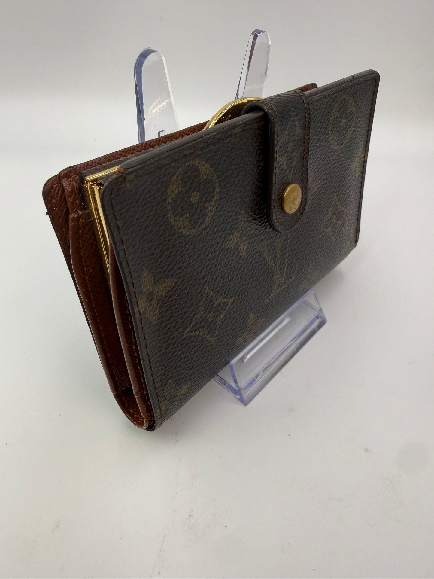Louis Vuitton Monogram Coated Canvas Kisslock Wallet TH0032