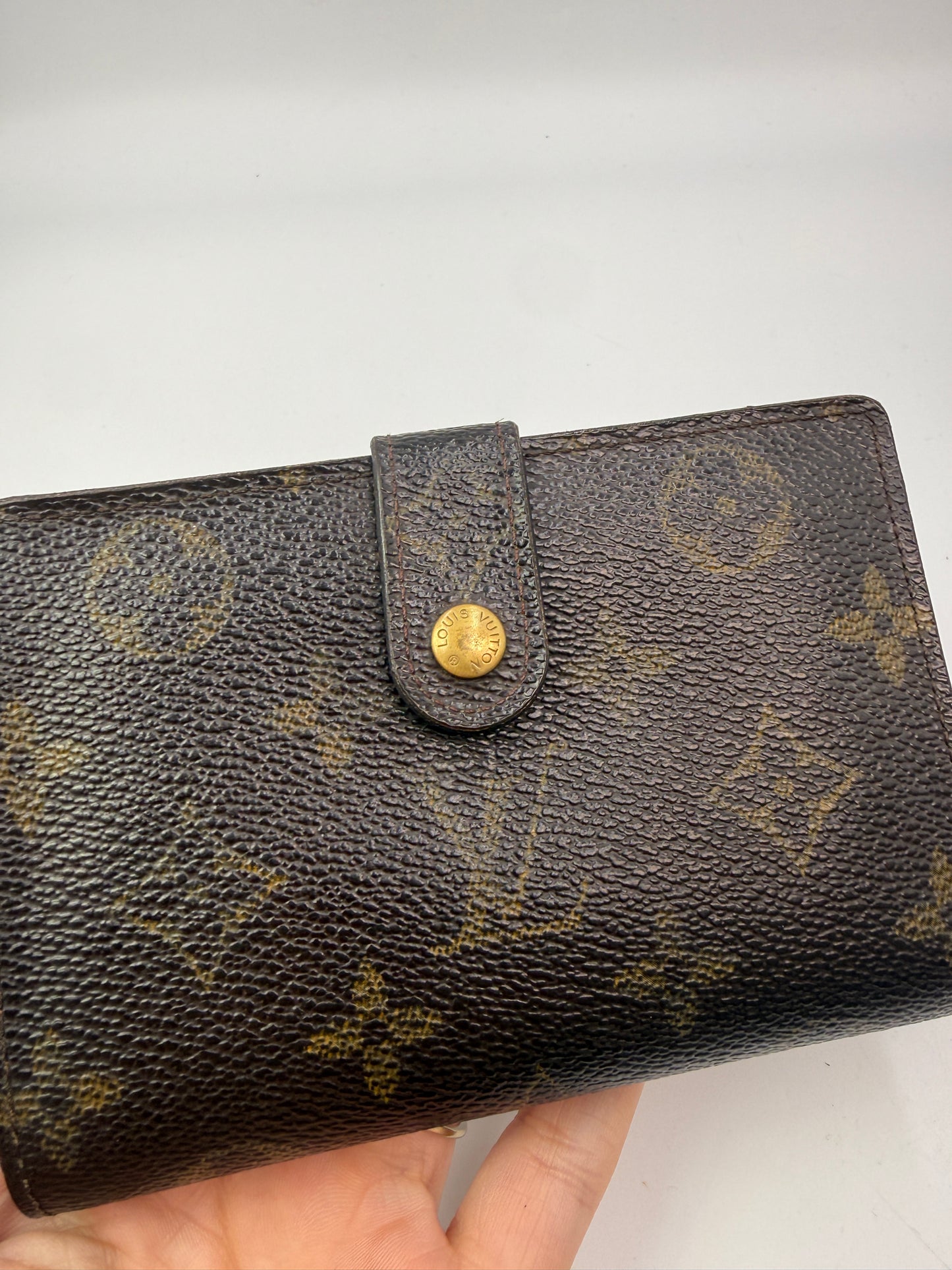 Louis Vuitton Monogram Coated Canvas Kisslock Wallet TH0032