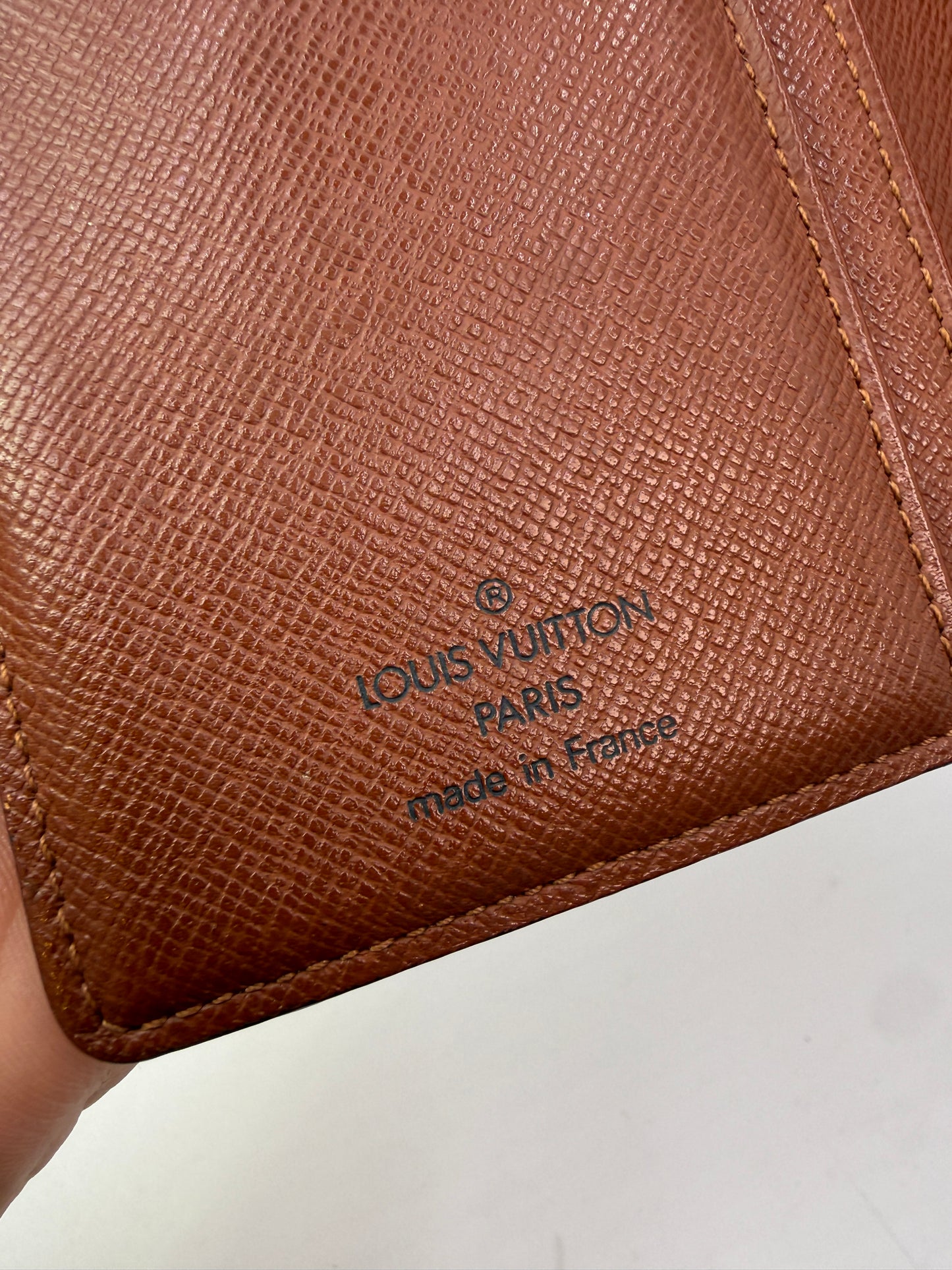 Louis Vuitton Monogram Coated Canvas Kisslock Wallet TH0032