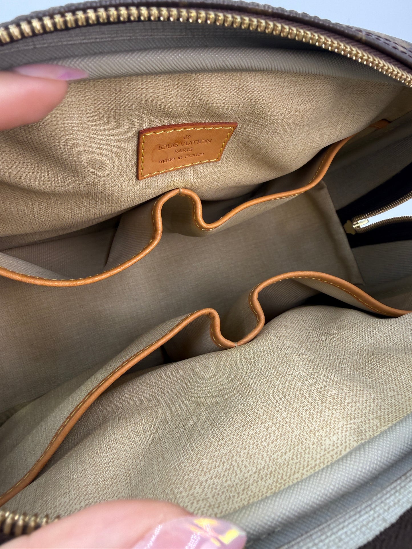 Louis Vuitton Monogram Coated Canvas Trouville MI0045