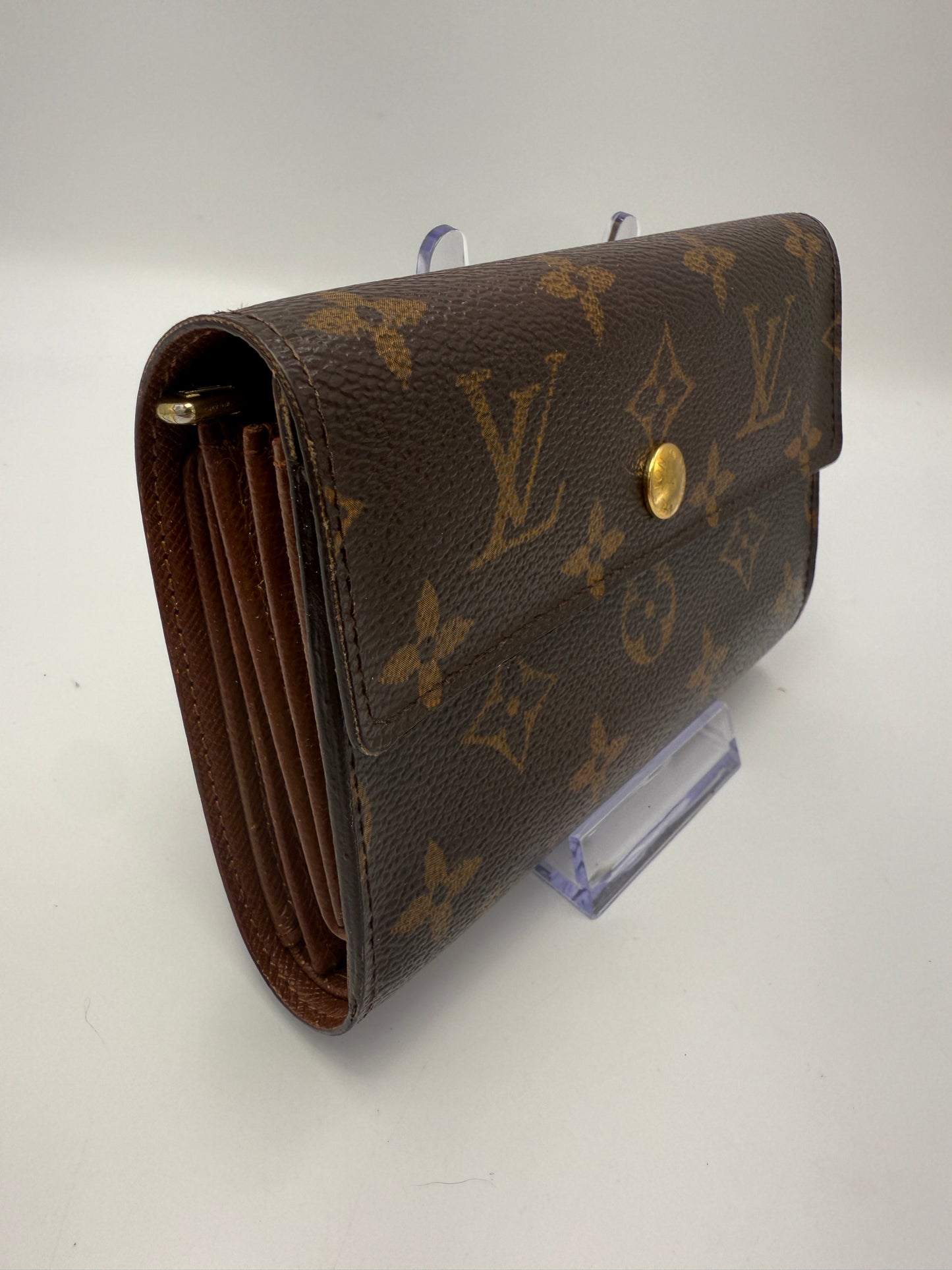 Louis Vuitton Monogram Alexandra Trifold Wallet CA4038