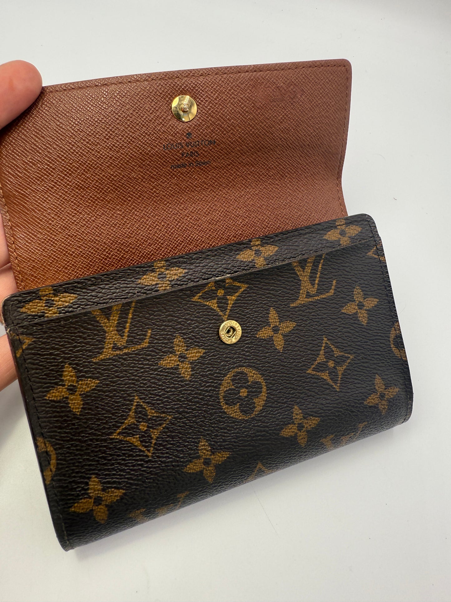 Louis Vuitton Monogram Alexandra Trifold Wallet CA4038