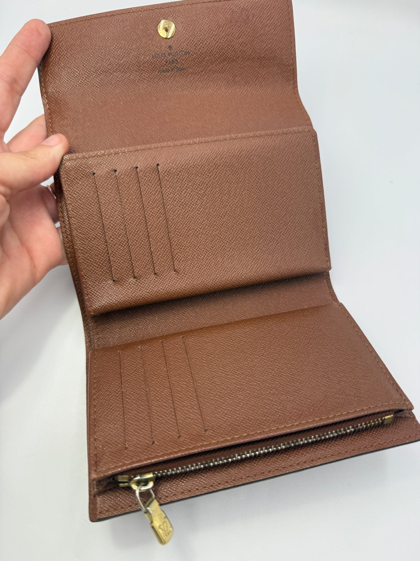 Louis Vuitton Monogram Alexandra Trifold Wallet CA4038