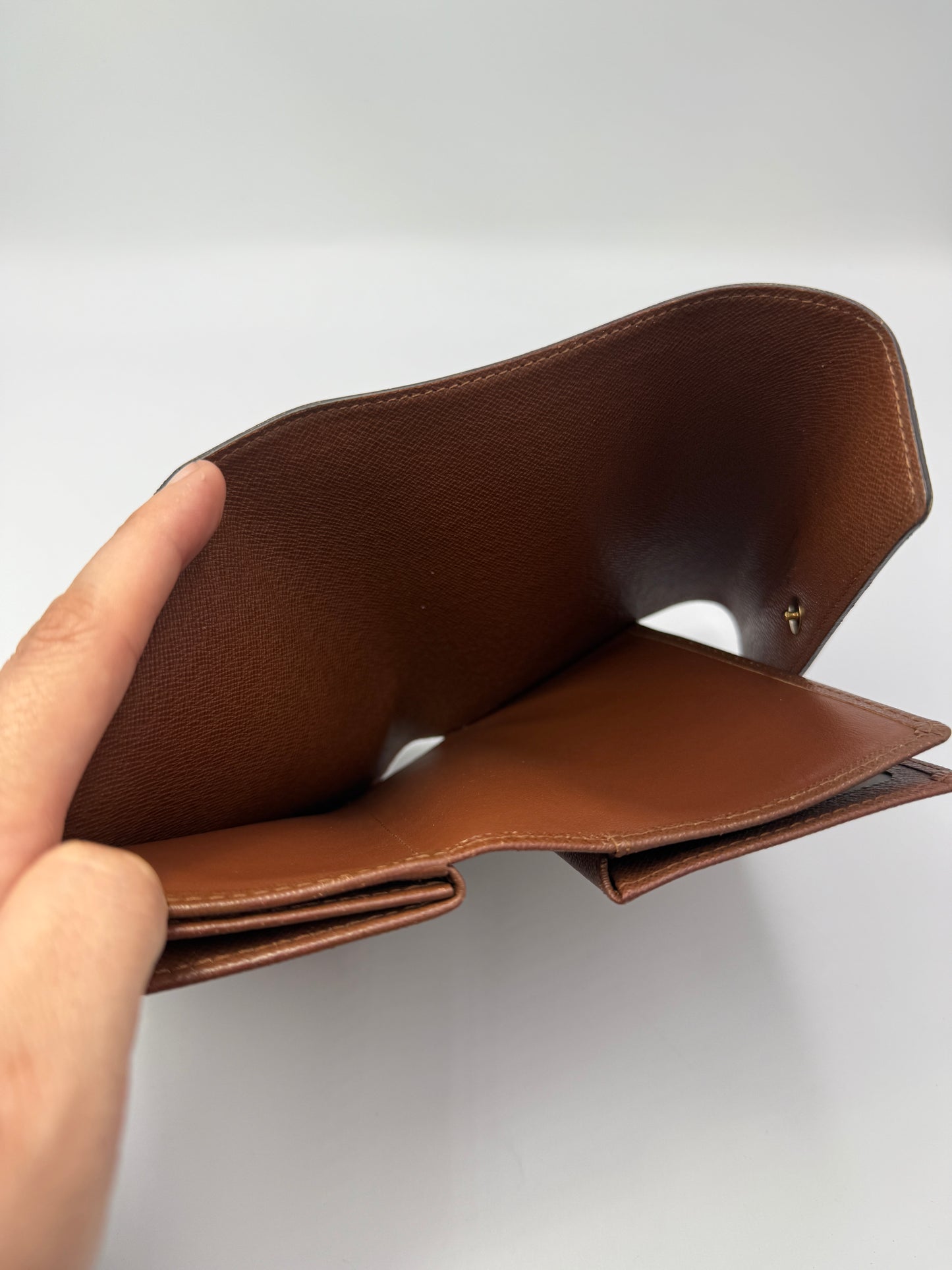 Louis Vuitton Monogram Alexandra Trifold Wallet CA4038