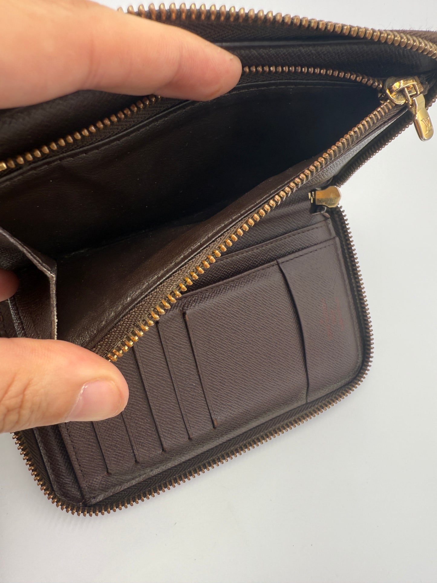 Louis Vuitton Damier Ebene Compact Zippy Wallet MI1192