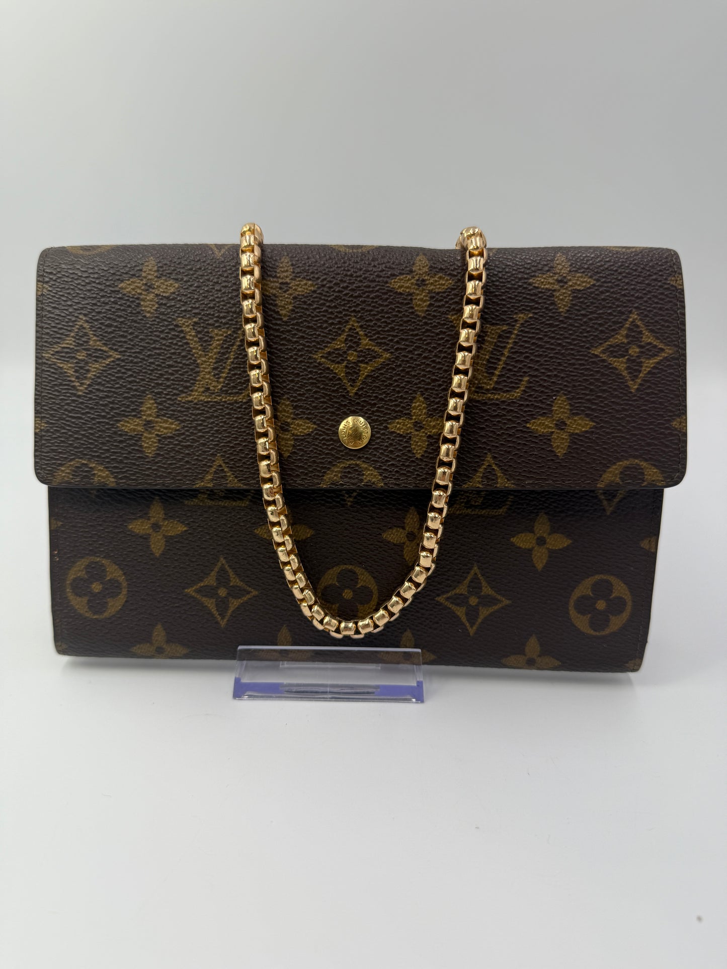 Louis Vuitton Monogram Coated Canvas Passport Wallet 8906AN