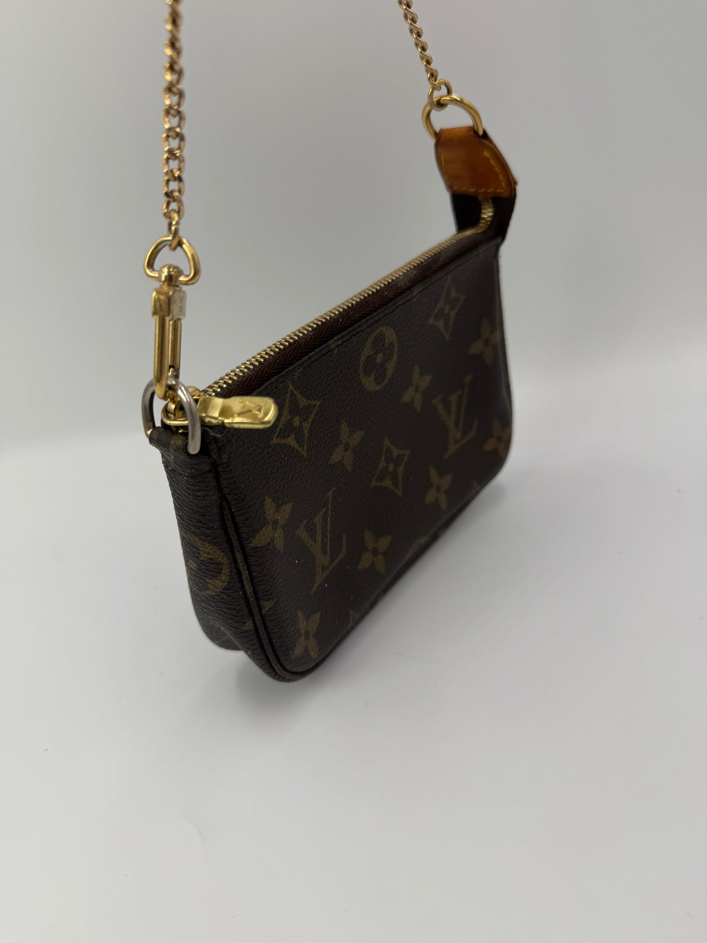 Louis Vuitton Monogram Pochette Mini FL1024