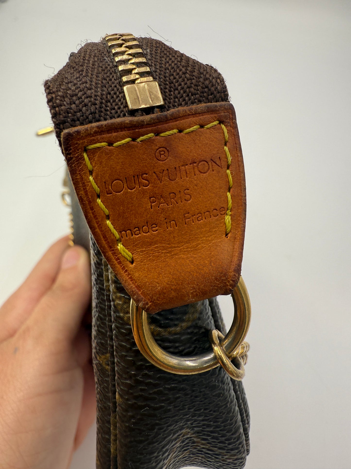 Louis Vuitton Monogram Pochette Mini FL1024