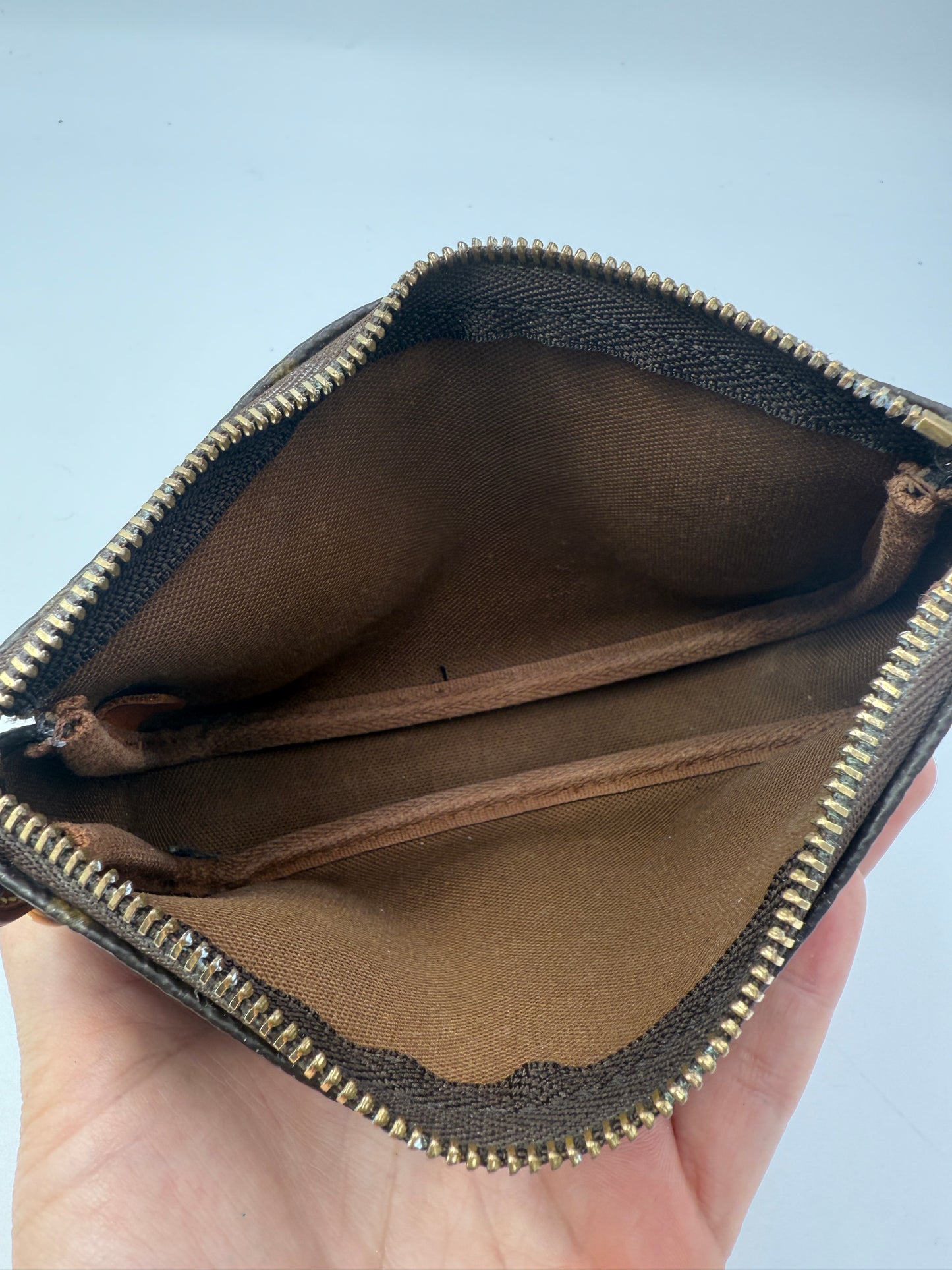 Louis Vuitton Monogram Pochette Mini FL1024