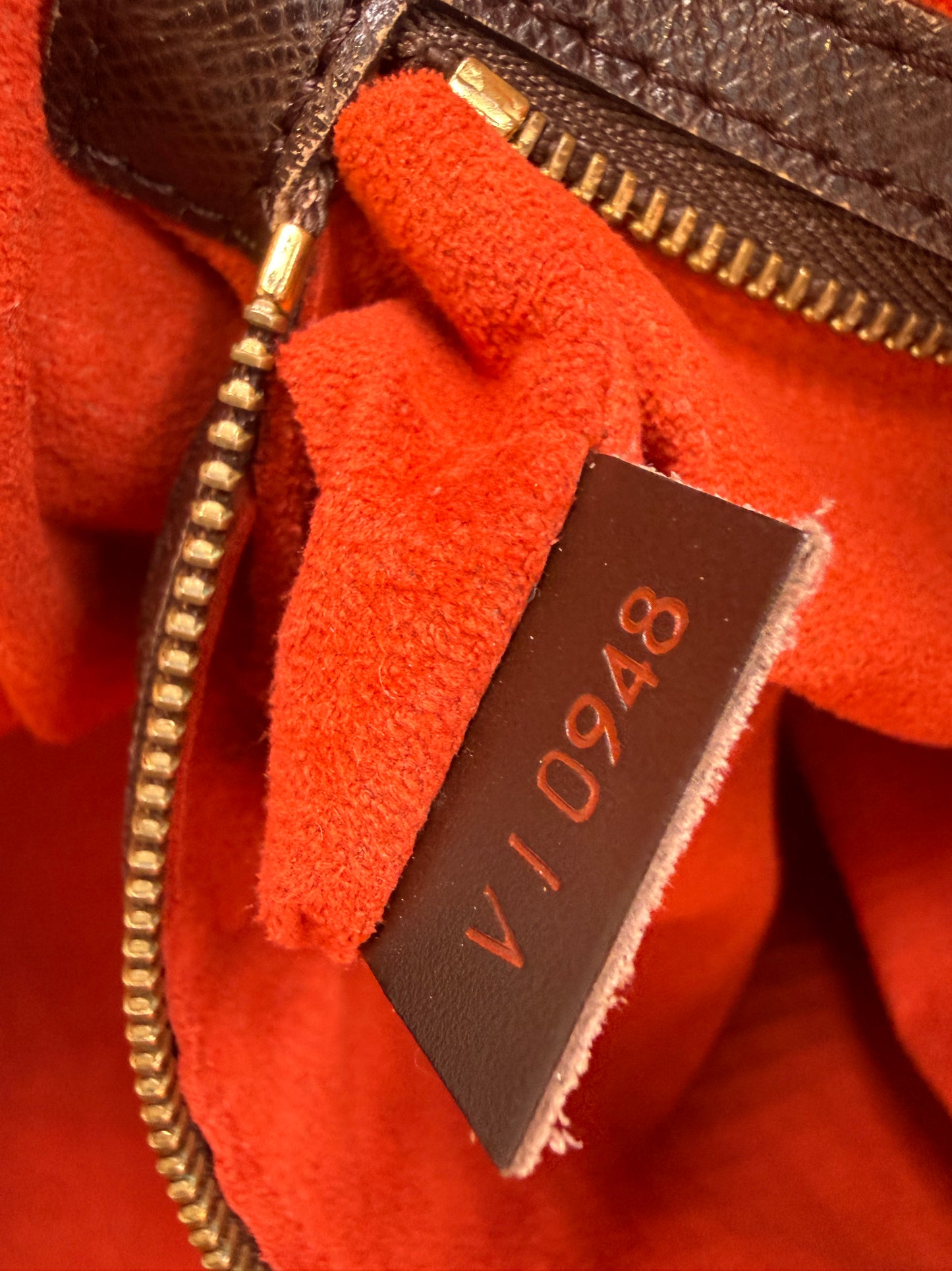 Louis Vuitton Damier Ebene Coated Canvas Brera VI0948