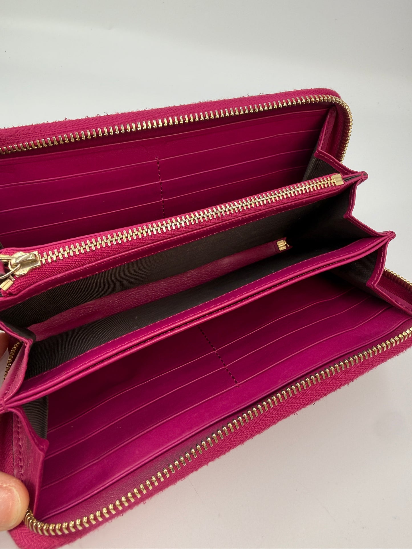 Gucci Pink Leather Guccissima Long Zippy Wallet