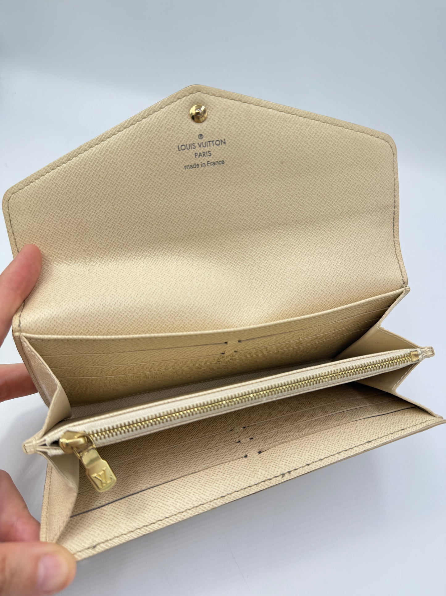 Louis Vuitton Damier Azur Envelope Sarah Wallet MI0198
