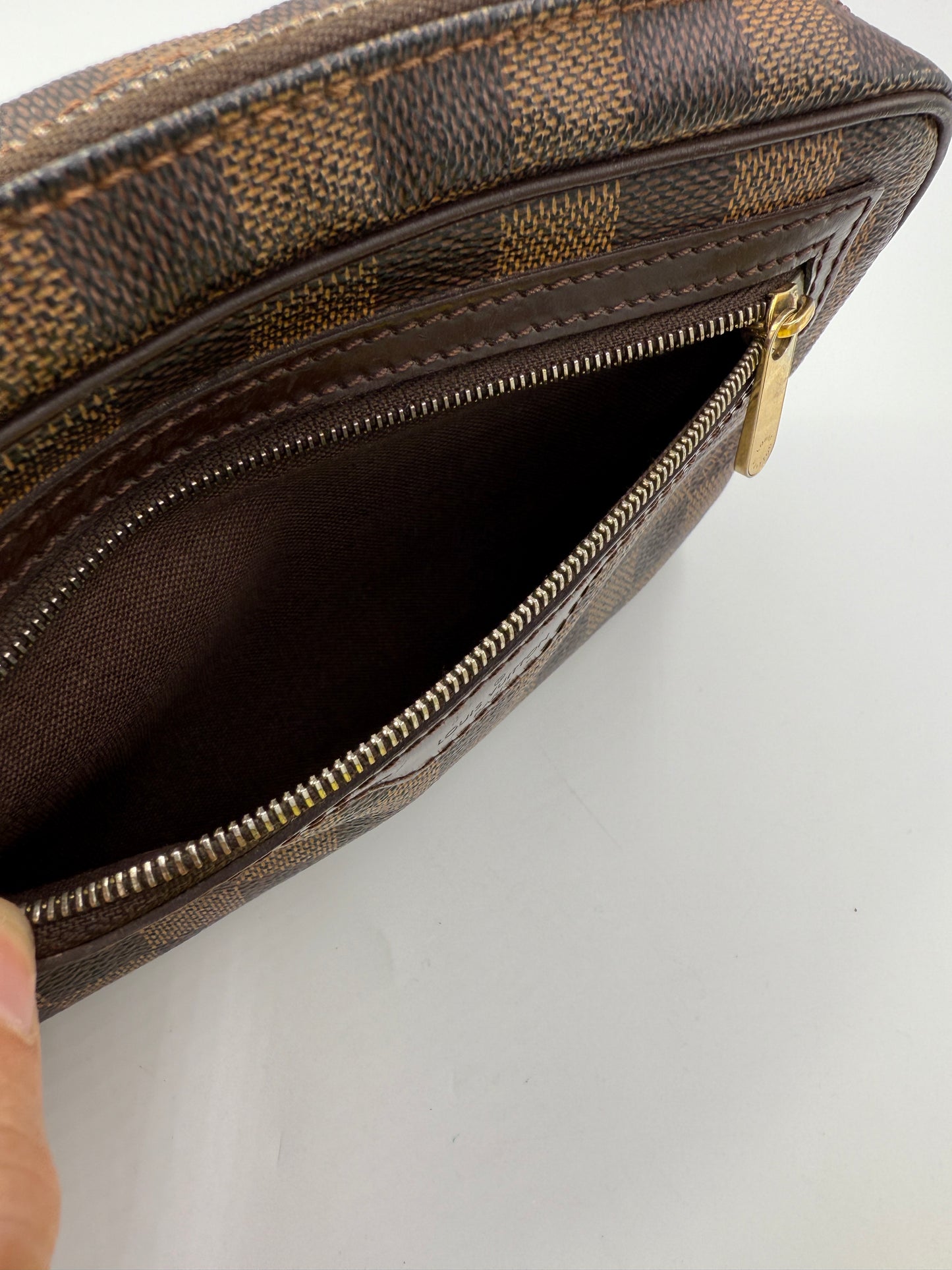 Louis Vuitton Damier Ebene Coated Canvas Pochette Wristlet TH1020