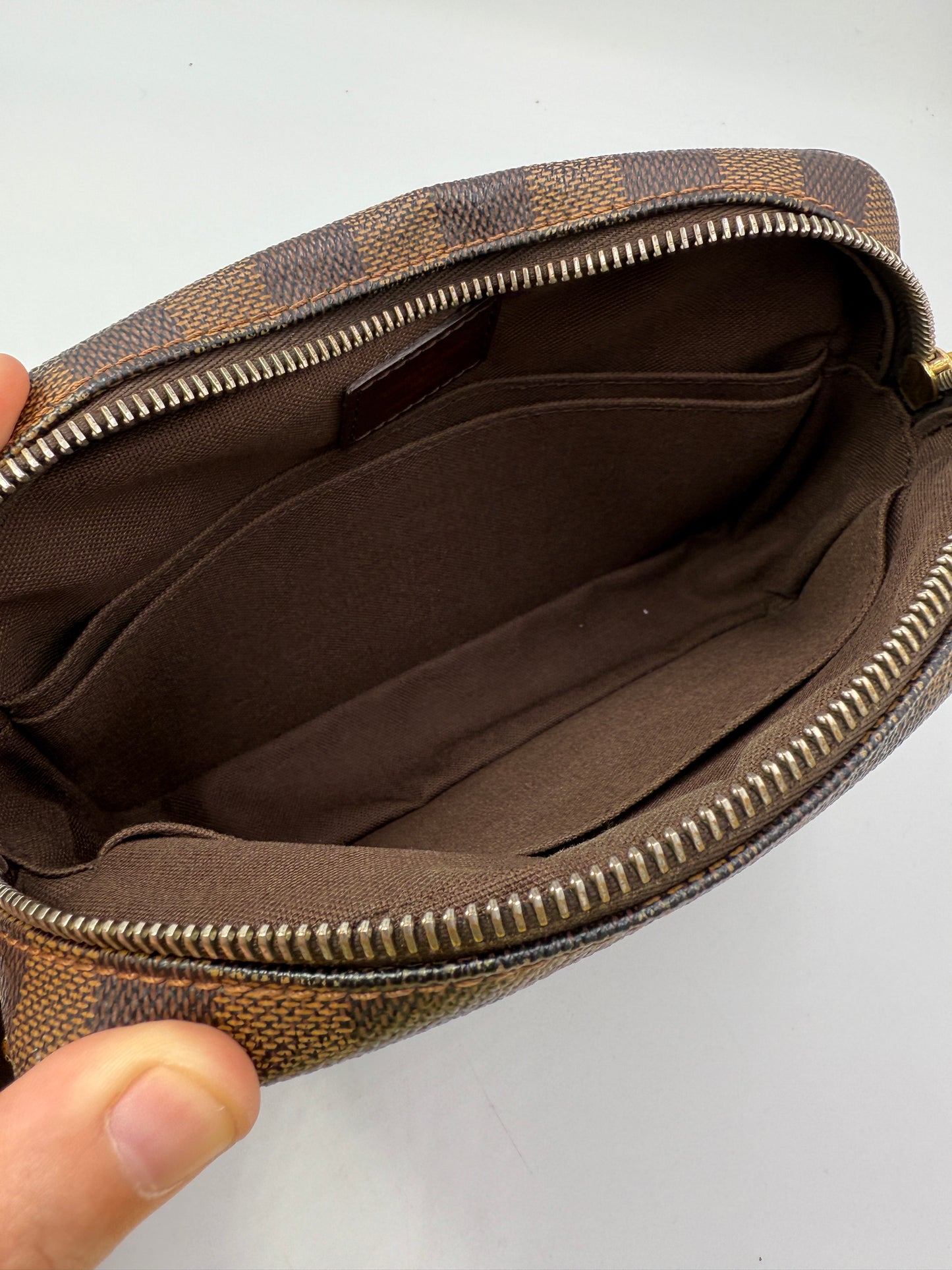Louis Vuitton Damier Ebene Coated Canvas Pochette Wristlet TH1020