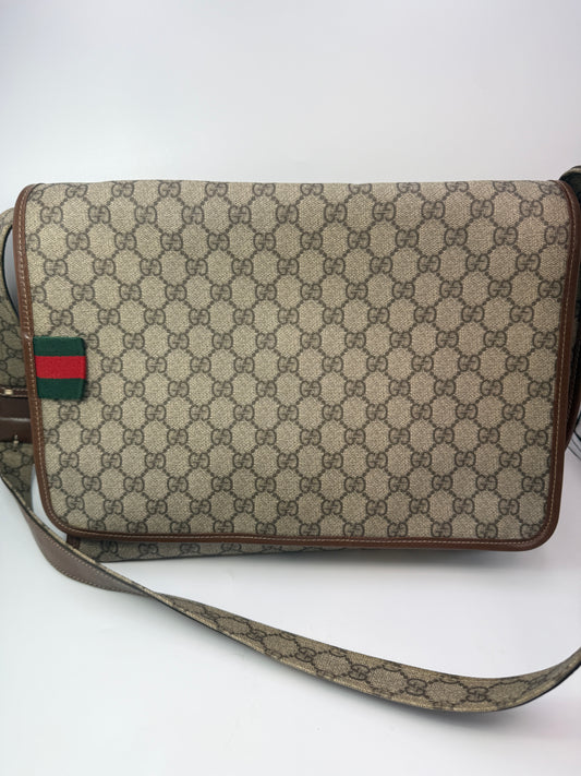 Gucci Supreme Coated Canvas Messenger Bag Unisex