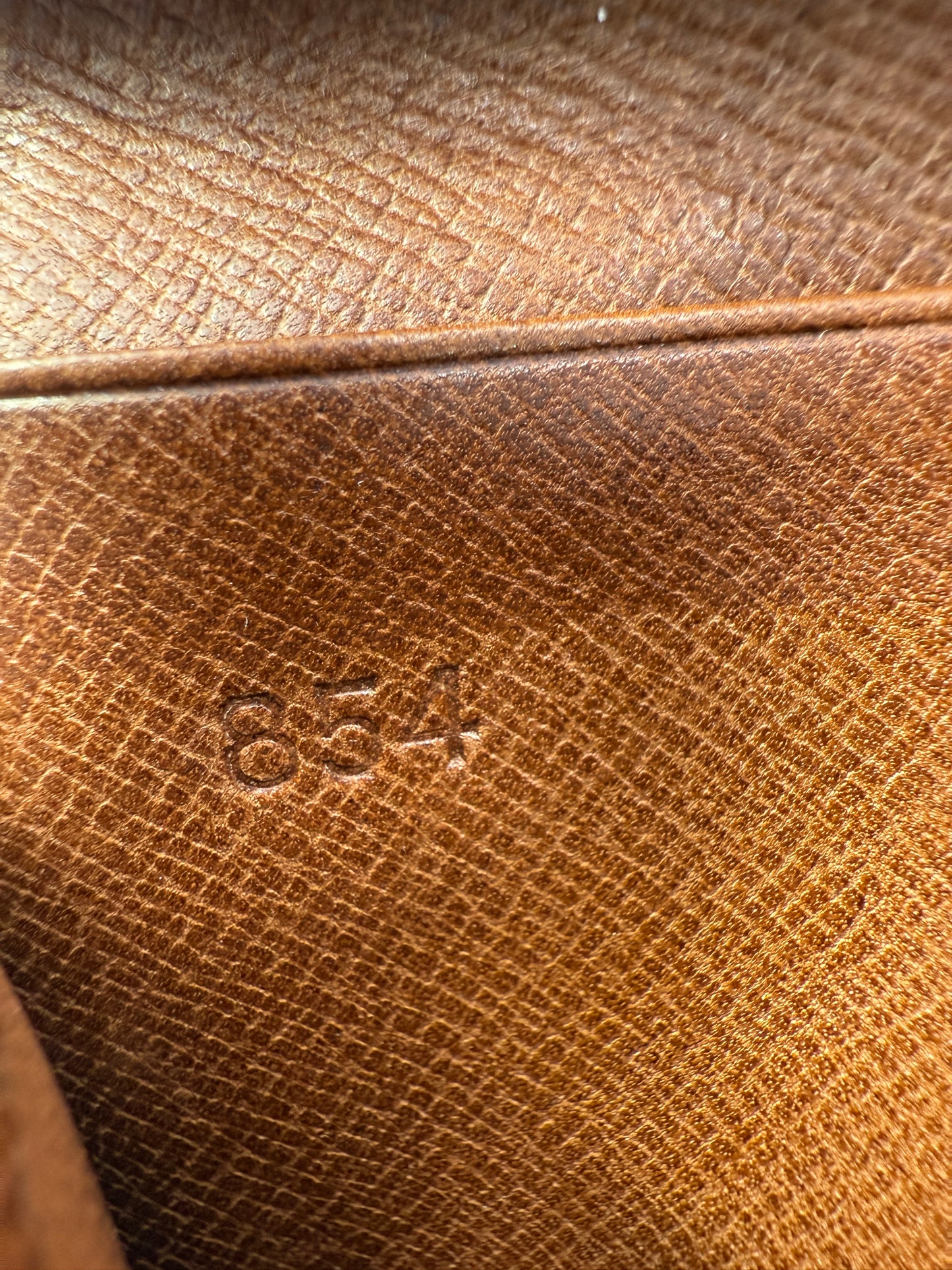 Louis Vuitton Monogram Bifold Card Holder 854