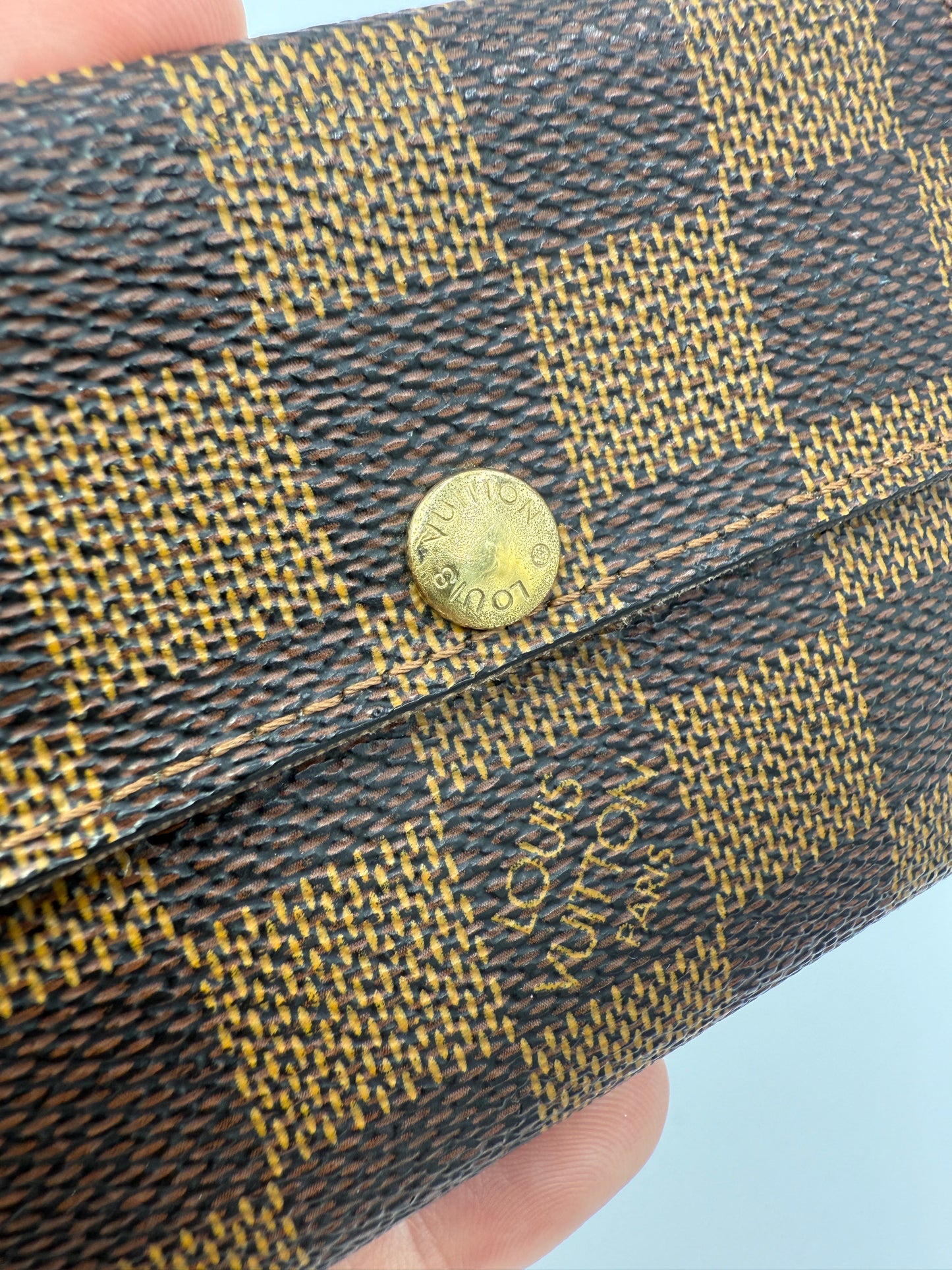 Louis Vuitton Damier Ebene Ludlow Compact Wallet CT2029
