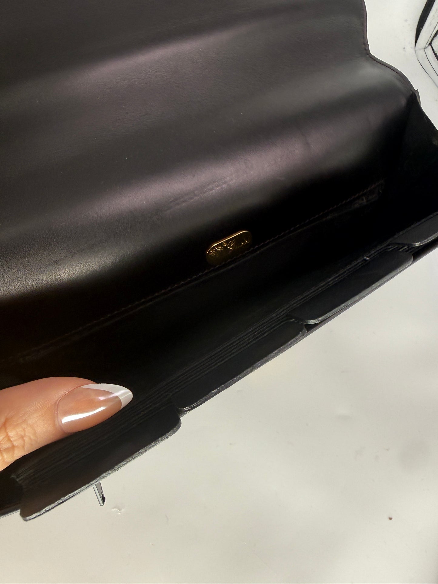 Gucci Black Smooth Leather Travel Wallet Clutch