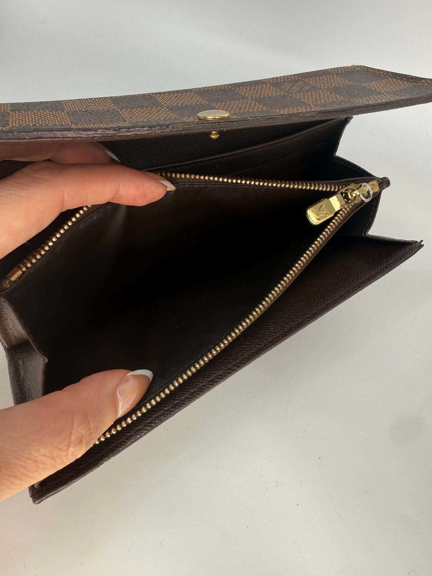 Louis Vuitton Damier Ebene Coated Canvas Sarah Wallet CA0096