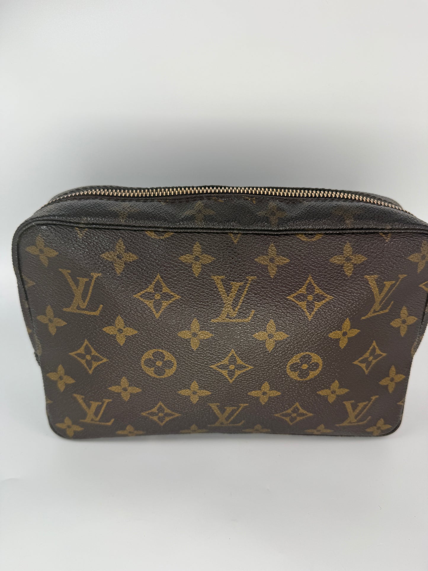 Louis Vuitton Monogram Coated Canvas Toiletry 23 cm 881TH